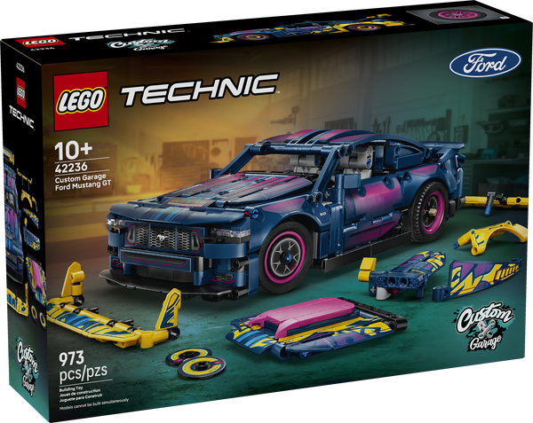 LEGO Technic 42236 Custom Garage Ford Mustang GT Car