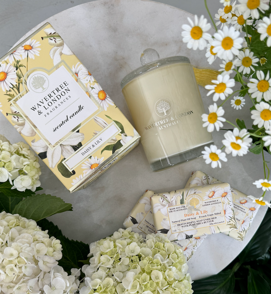 Daisy & Lily Candle & Soap Gift