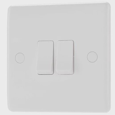 BRITISH GENERAL 800 SERIES 10AX 2-GANG 2-WAY LIGHT SWITCH WHITE