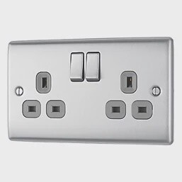 BRITISH GENERAL NEXUS METAL 13A 2-GANG DP SWITCHED PLUG SOCKET BRUSHED STEEL WITH GRAPHITE INSERTS