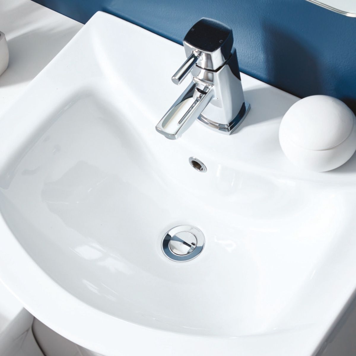 Scudo Swivel Top Slotted Basin Waste WASTE100