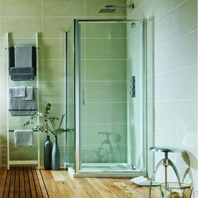 Scudo S6 900mm Chrome Pivot Shower Door
