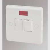 switched 13a fused connection unit