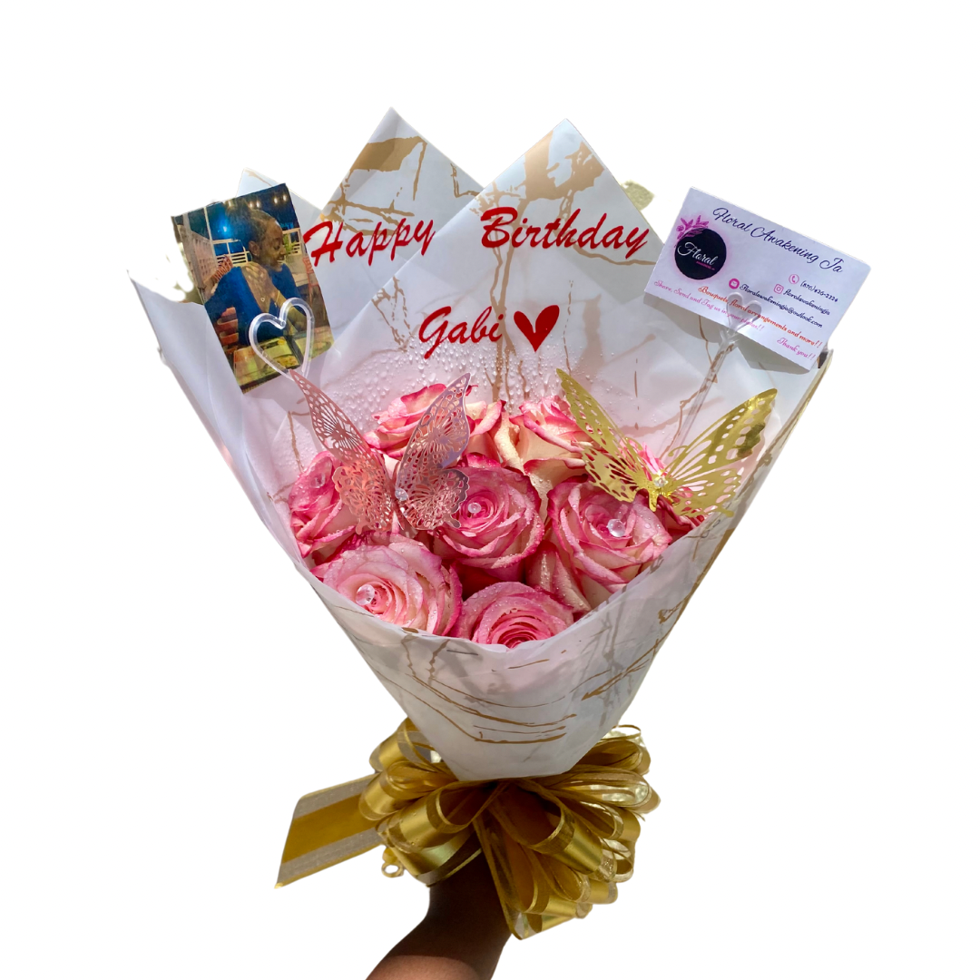 NEW Graduation 8 Roses Combo