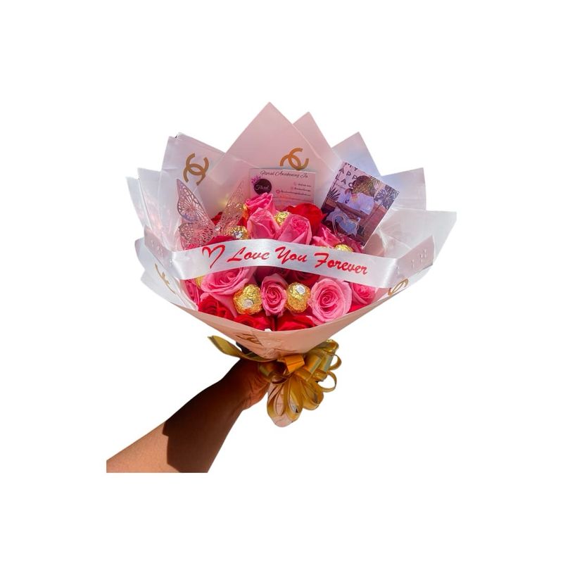 NEW Valentines Roses Only Bouquet