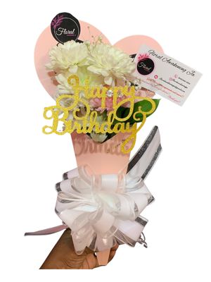 Mini Heart Shaped bundle (Mixed Flowers )