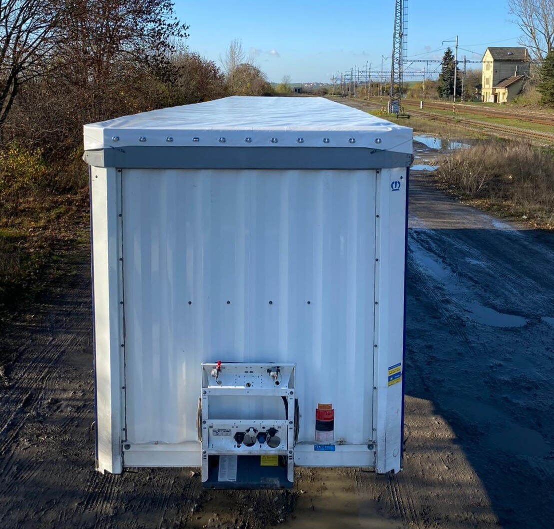 Shrnovací střešní plachta na auto (Vlek) 3 - 4m