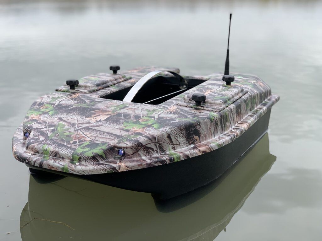 Barco Cebador CARPIO C3 camu 1 + wifi