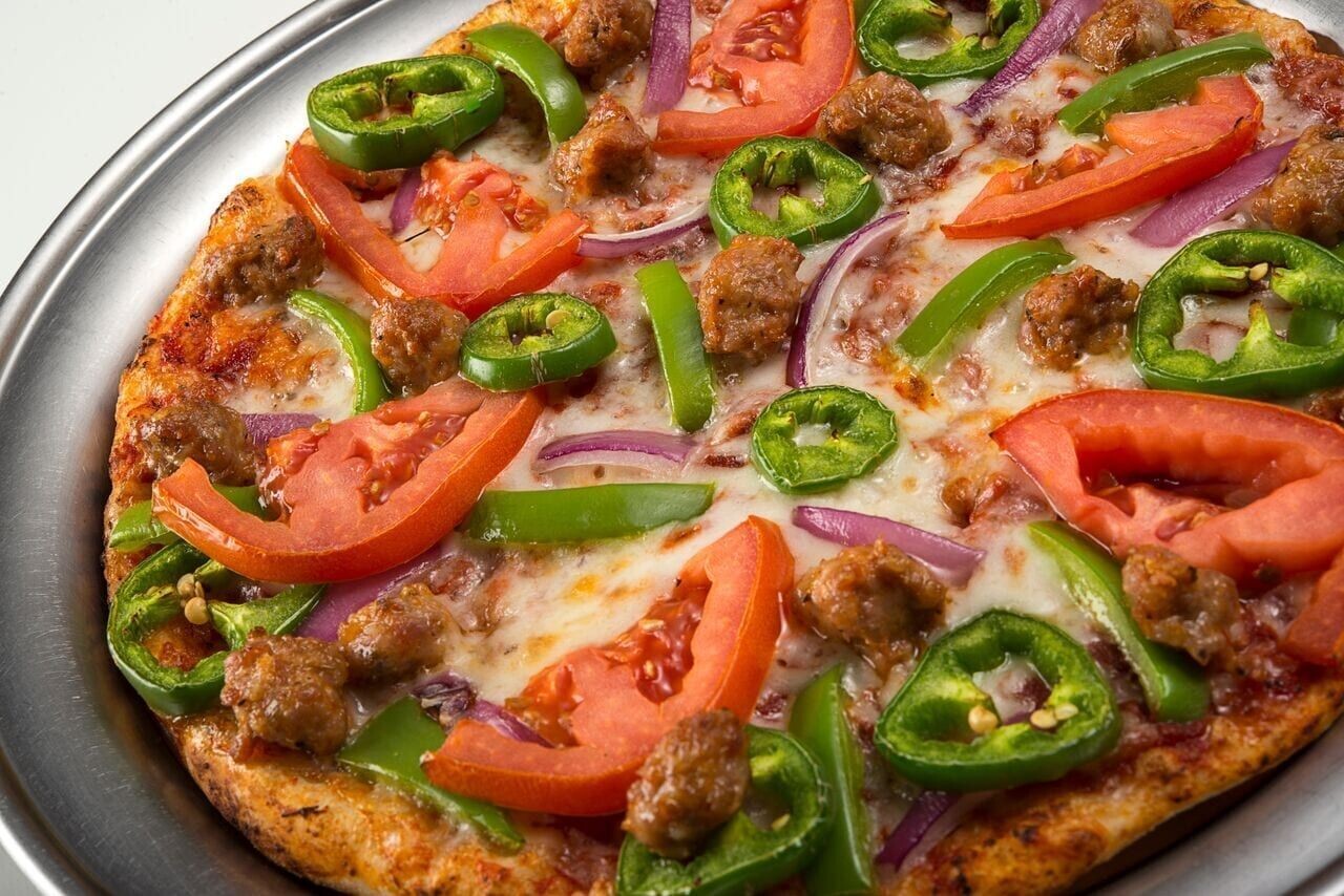 18 18" X-Large Acapulco Special Pizza