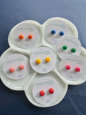 Handmade Round Resin Earrings – Coral