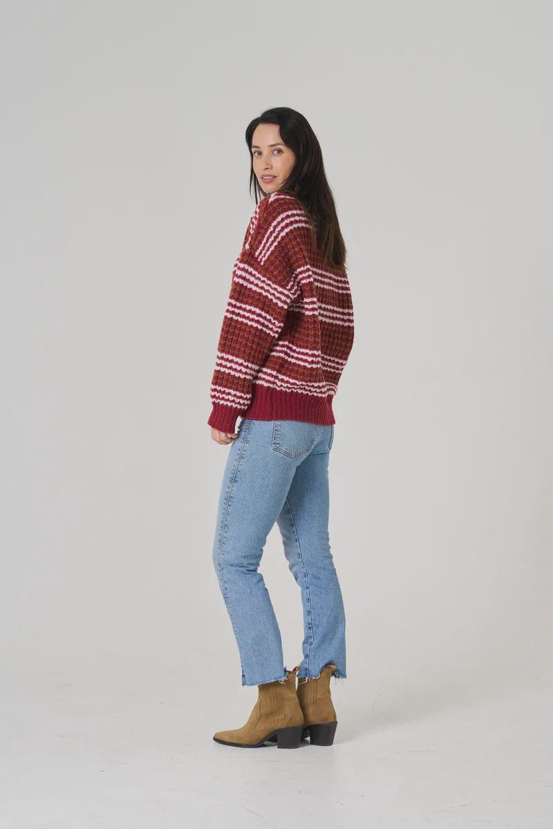 Tania VNeck Cardi BURGUNDY, size: S/M