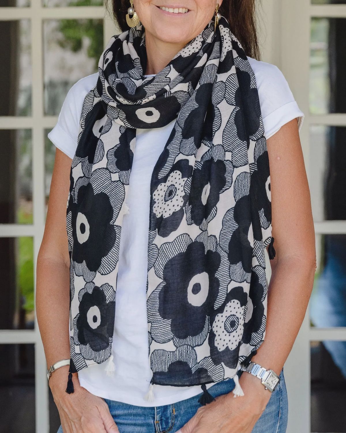 Vera Floral Scarf BLACK &amp; CREAM