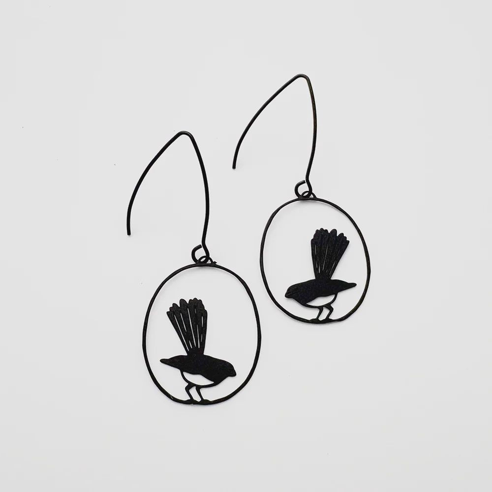 Mini Willy Wagtail earrings BLACK