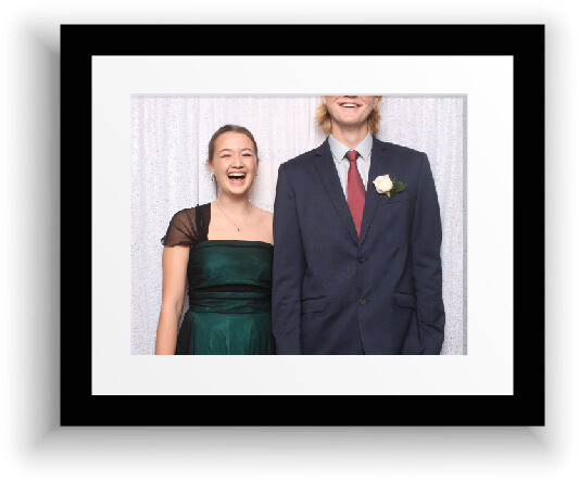 SELFIE STATION