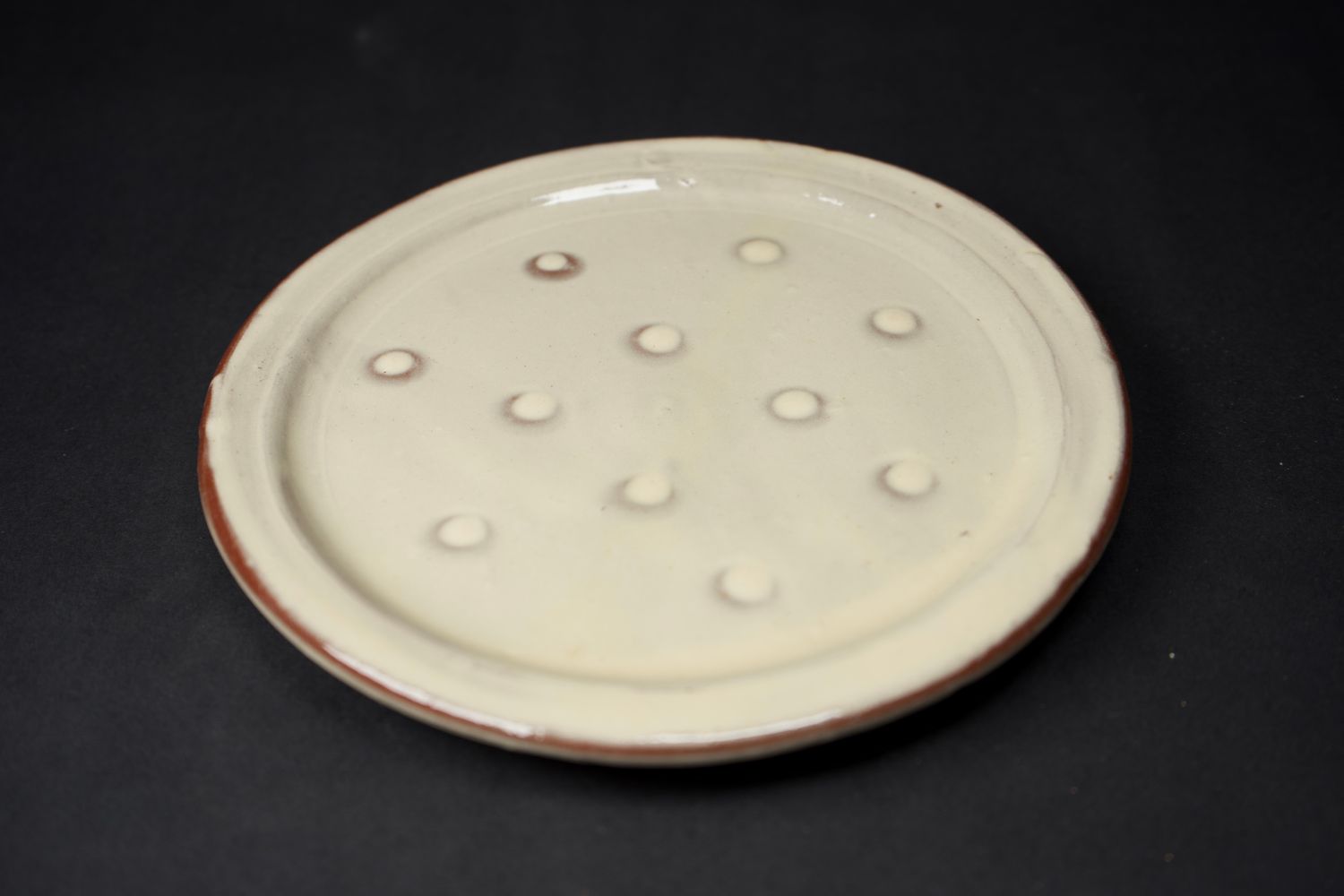 Side plate