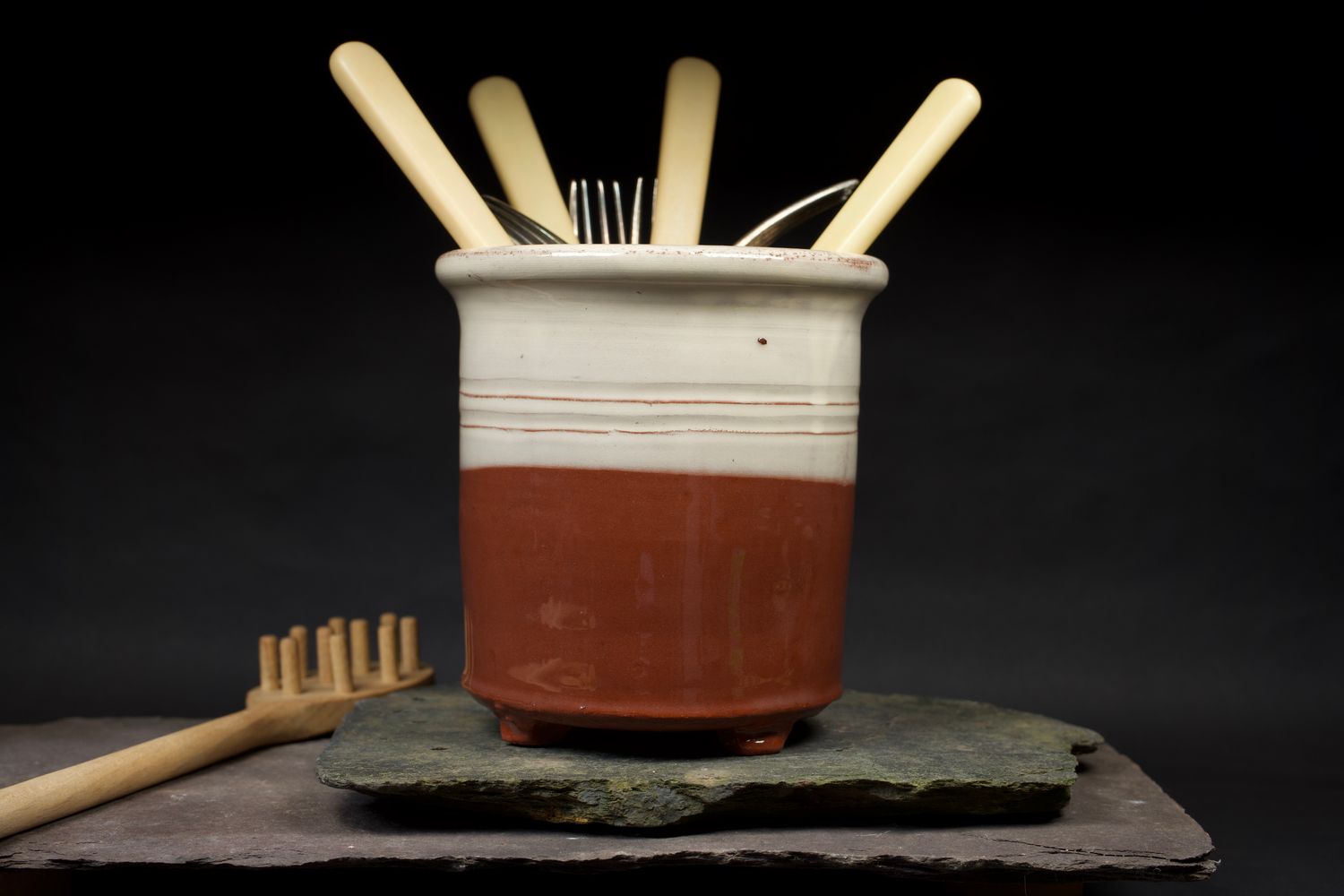 Cutlery drainer