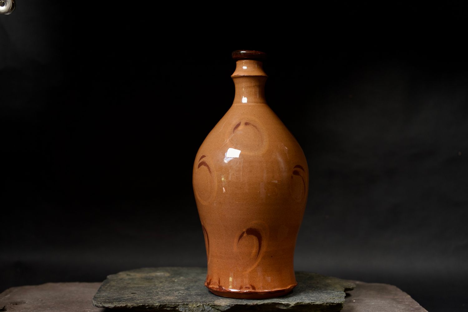 Oil bottle