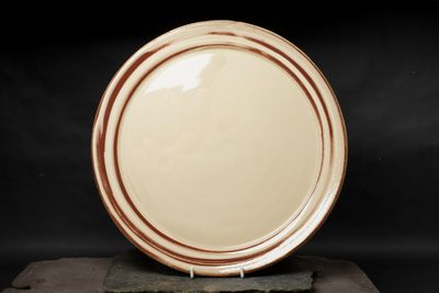 Dinner plate