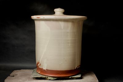 Lidded storage jar - bread crock