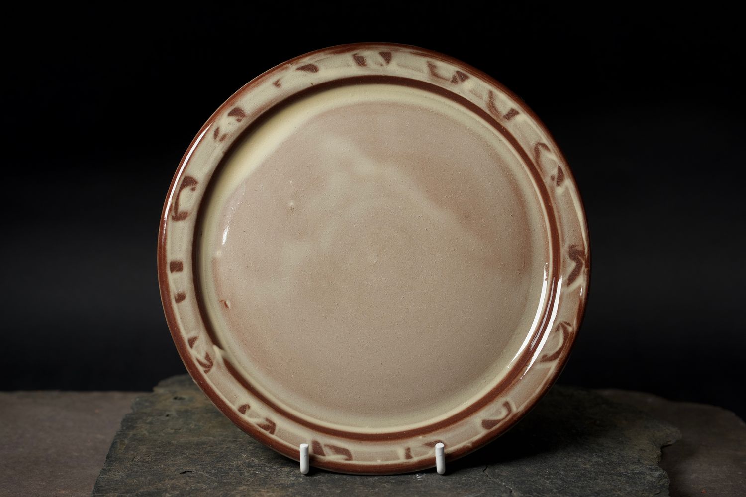 Side plate