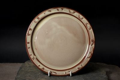 Side plate