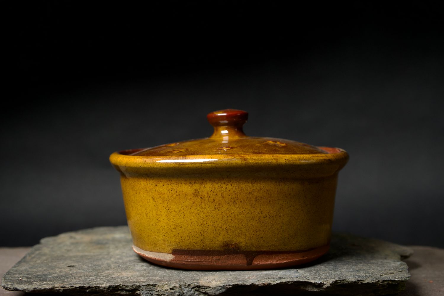 Butter dish