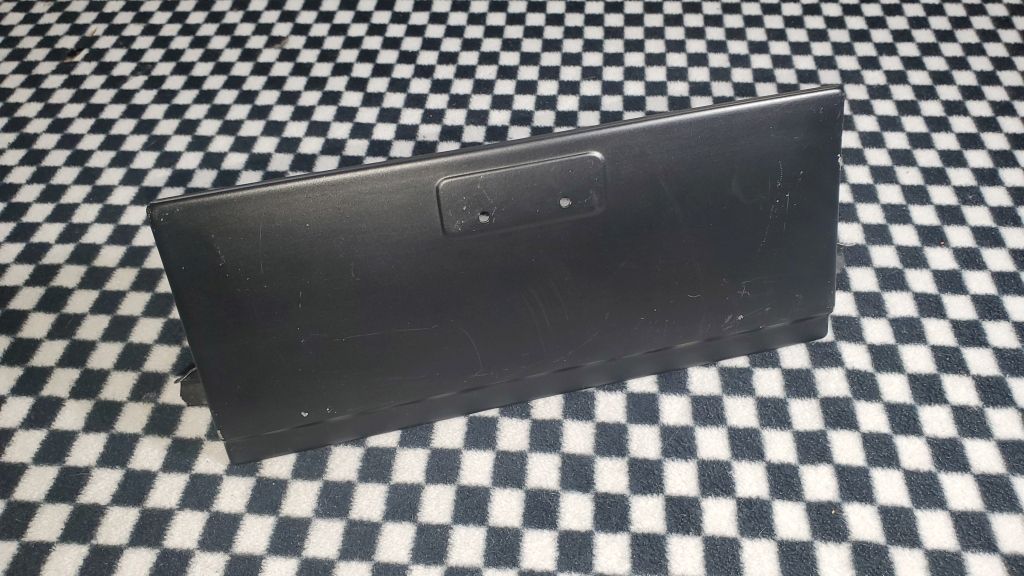 914 Porsche Nice late glove box door