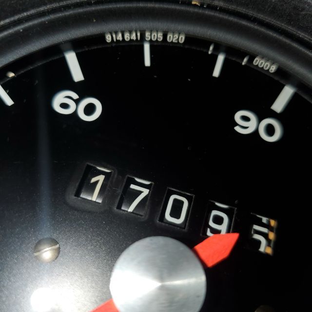 914 Porsche Silver Dot 150 mph Speedometer Very Nice 17095 miles