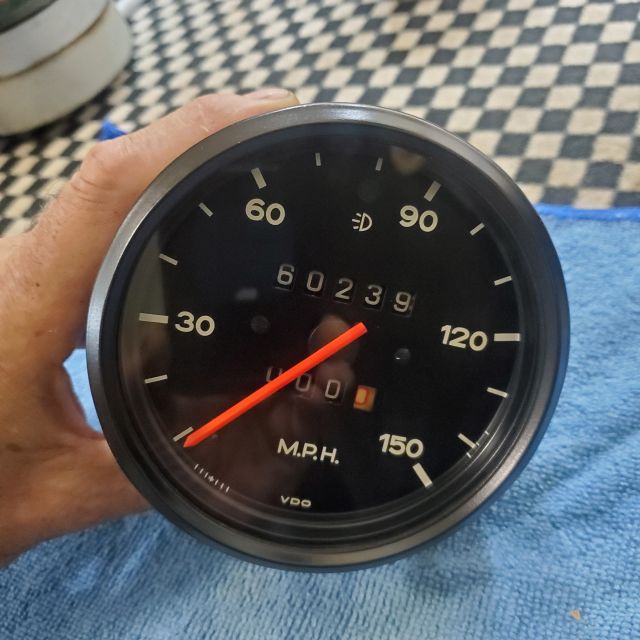 914 Porsche 150mph Speedometer Very Nice 60239
