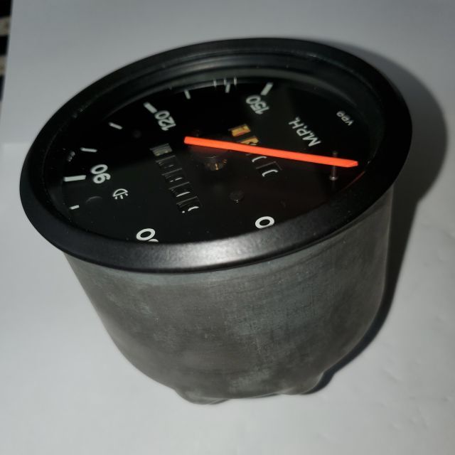 914 Porsche 150mph Speedometer Very Nice 50638