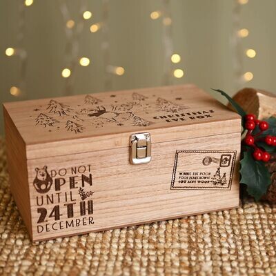 Winnie The Pooh &amp; Piglet Christmas Eve Keepsake Wooden Box