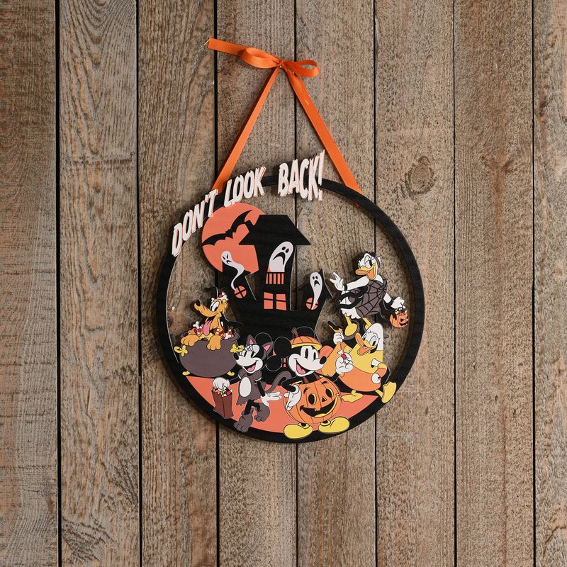 Disney Plaque - Mickey &amp; Friends