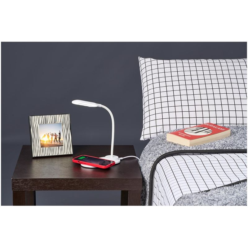 Swiss Cougar Doha Wireless Charger &amp; Desk Lamp