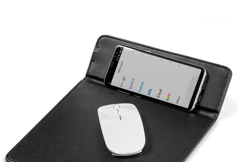 Ashburton Mouse Pad With Wireless Charger