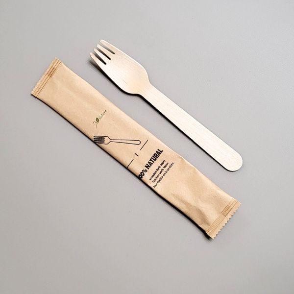 GARFO EM MADEIRA EMBALADO 16 cm