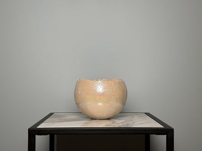 Bolivia Egg Cream Pearl 20 cm