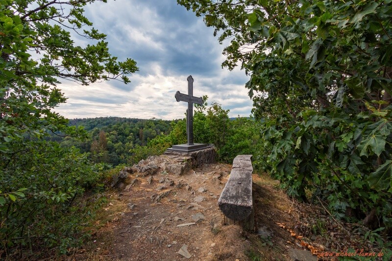Das Alexiuskreuz auf der Mägdetrappe