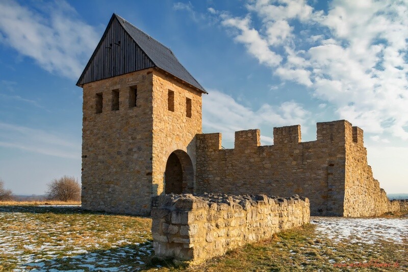 Die Kaiserpfalz Werla bei Schladen