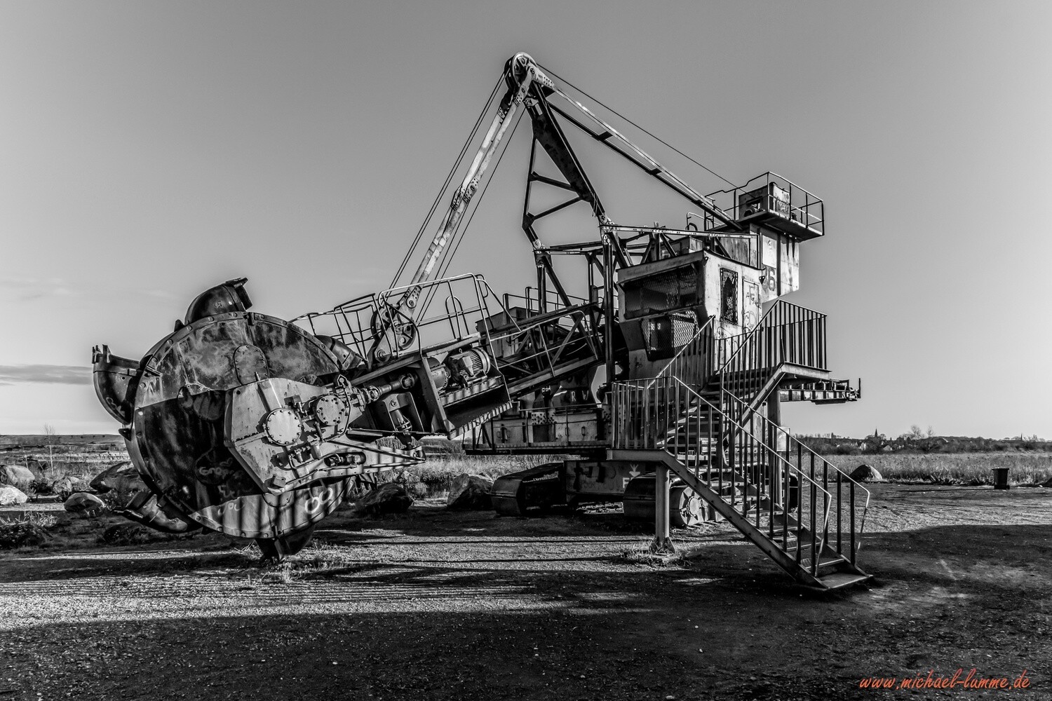 Aussichtspunkt Tagebau Schöningen mit historischen Schaufelradbagger