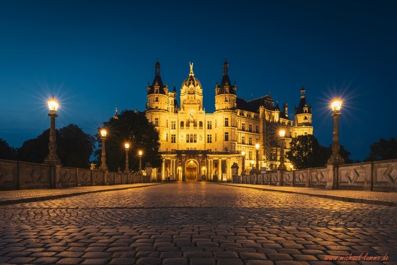 Am Schweriner Schloss am Morgen