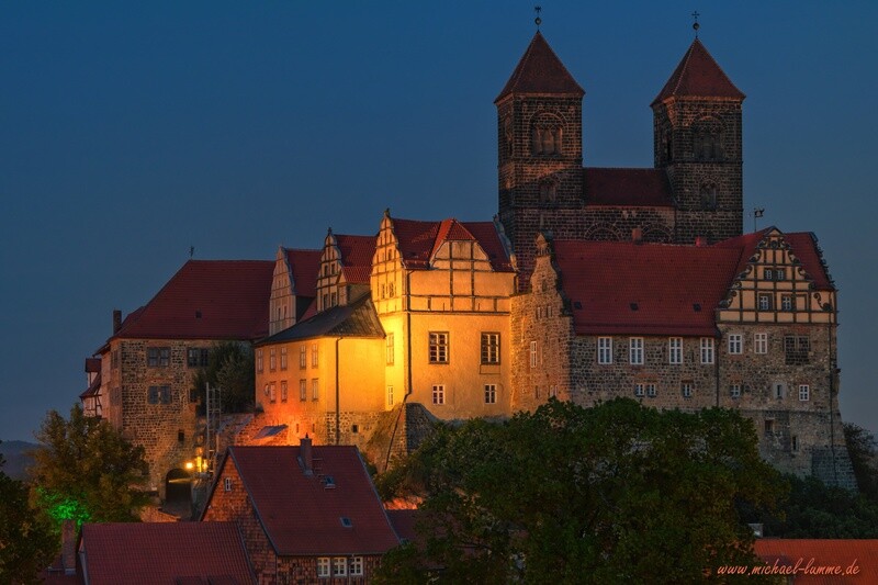 Der Quedlinburger Schlossberg zum Sachsen-Anhalt Tag