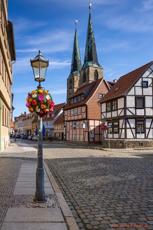 Die Altstadt von Quedlinburg mit Blick auf die Nikoai Kirche