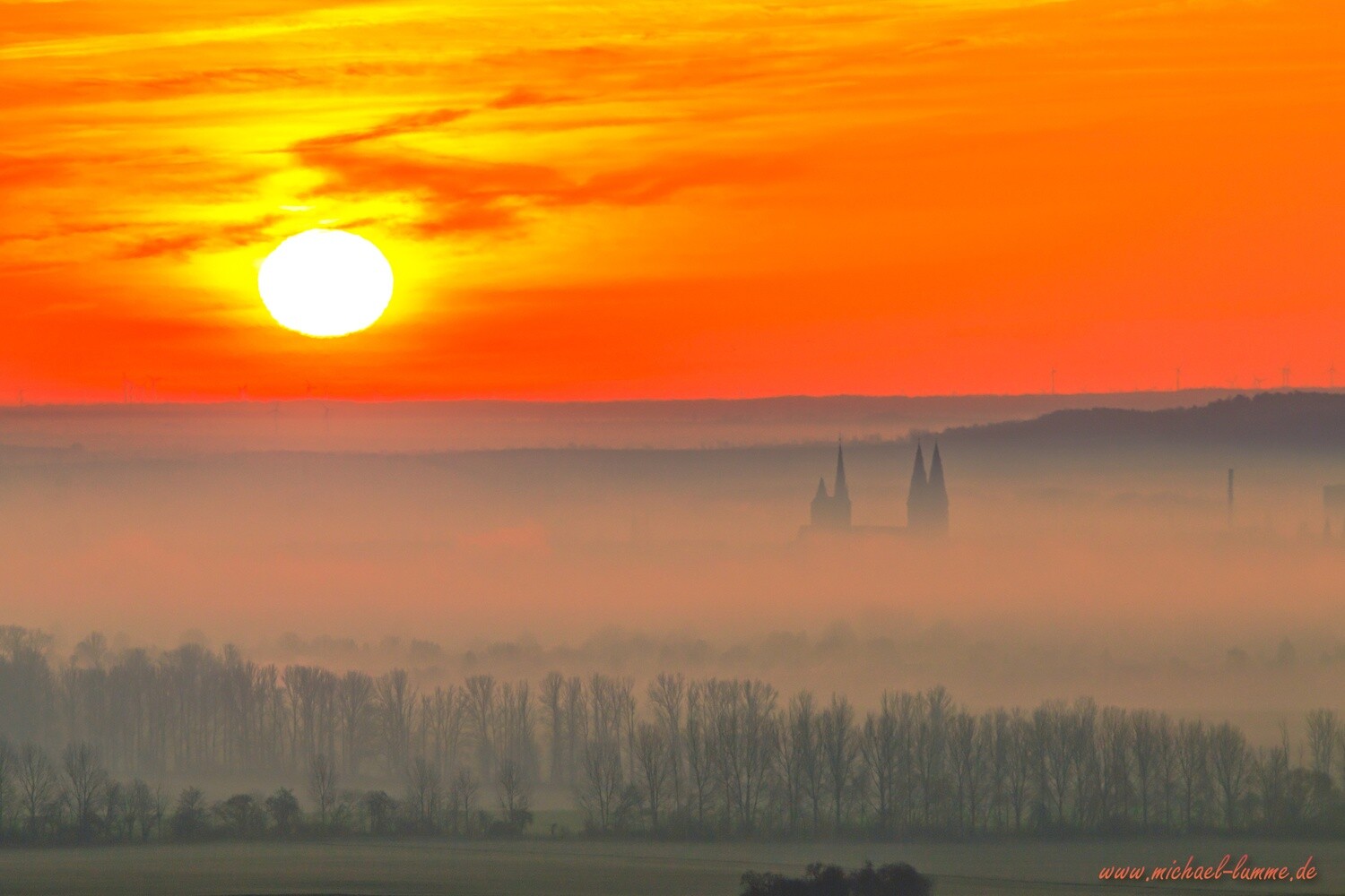 Sonnenaufgang über Halberstadt