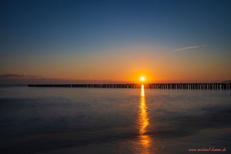Sonnenaufgang am Strand von Nienhagen