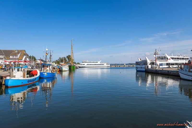 Der Hafen Vitte auf der Insel Hiddensee