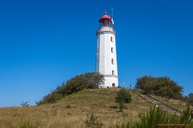 Der Leuchtturm Dornbusch auf der Insel Hiddensee