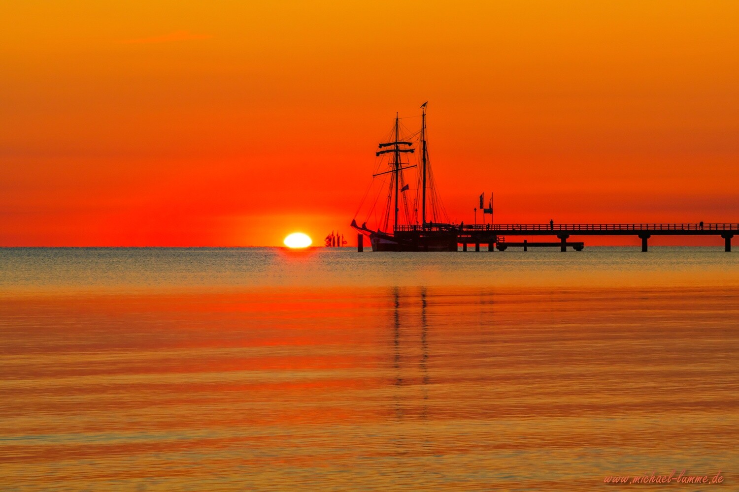 Sonnenaufgang am Strand von Prerow