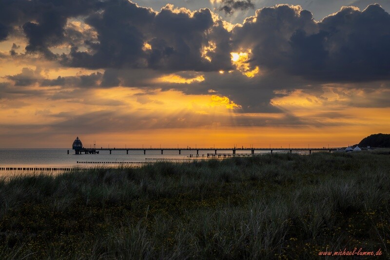 Sonnenaufgang am Strand von Zingst