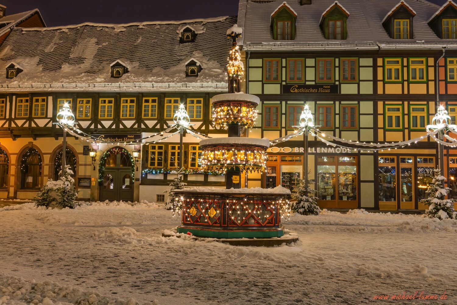 Der Marktplatz und das Rathaus Wernigerode