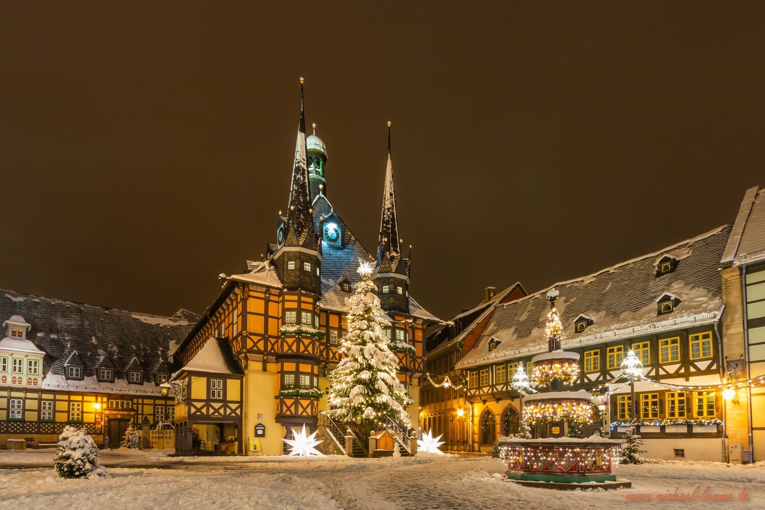 Der Marktplatz und das Rathaus Wernigerode